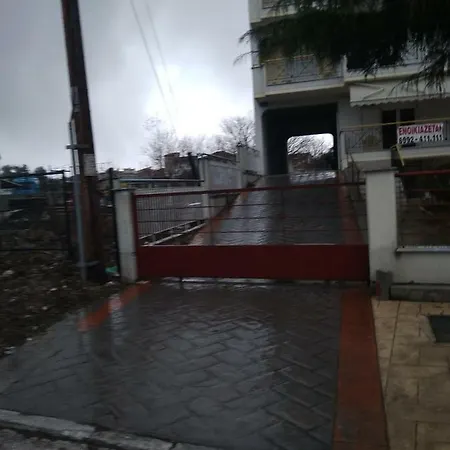 דירה 36 χαριλάου τρικούπη διαμέρισμα με θέα το πάρκο