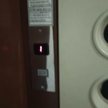 36 χαριλάου τρικούπη διαμέρισμα με θέα το πάρκο